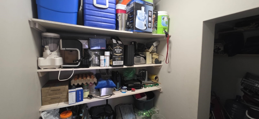 4 Bedroom Property for Sale in Miederpark North West